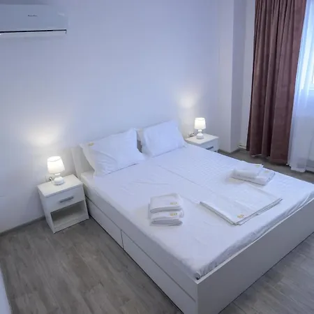 Casa Rd 3*